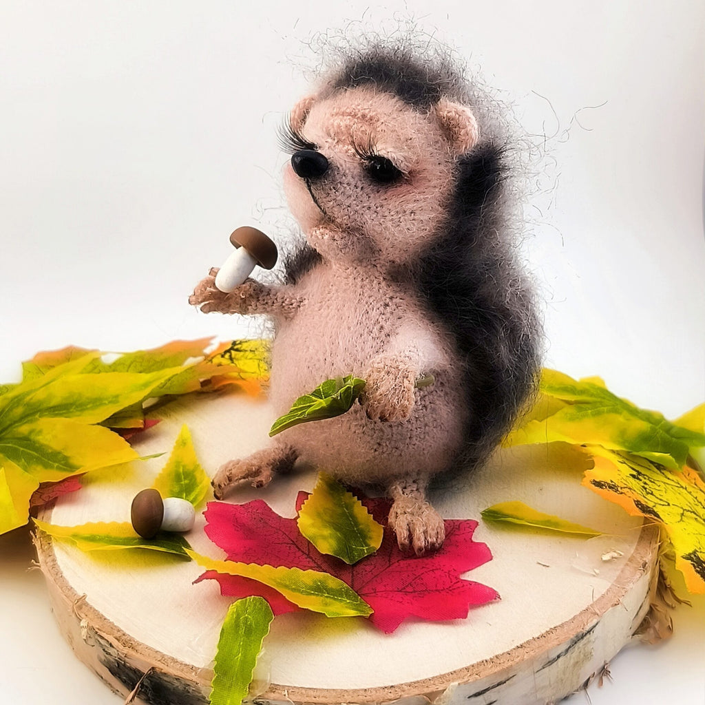 Knitted hedgehog