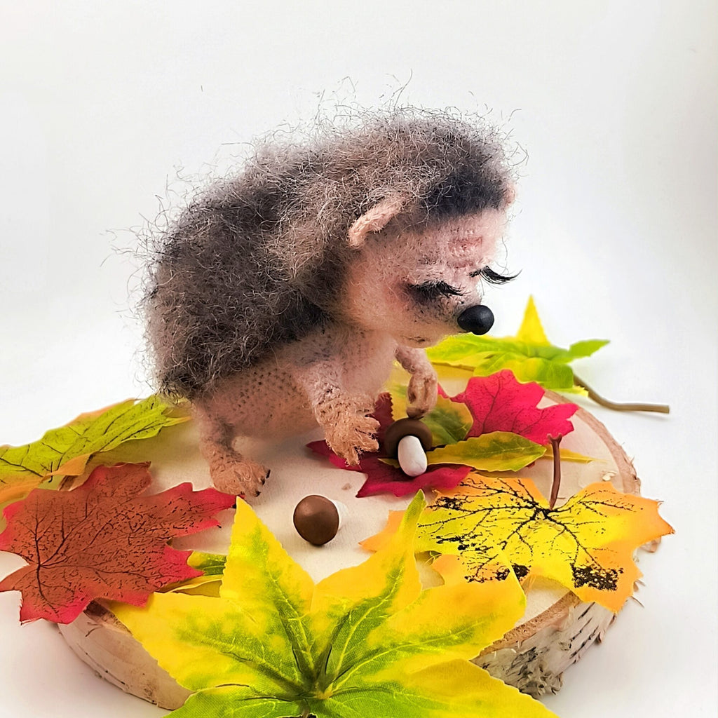 Knitted hedgehog