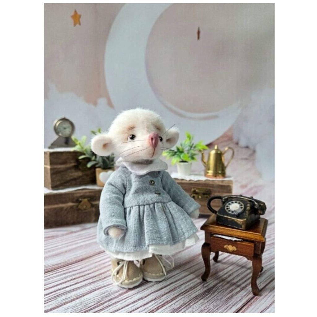 Teddy-style "Christmas Star" mouse.
