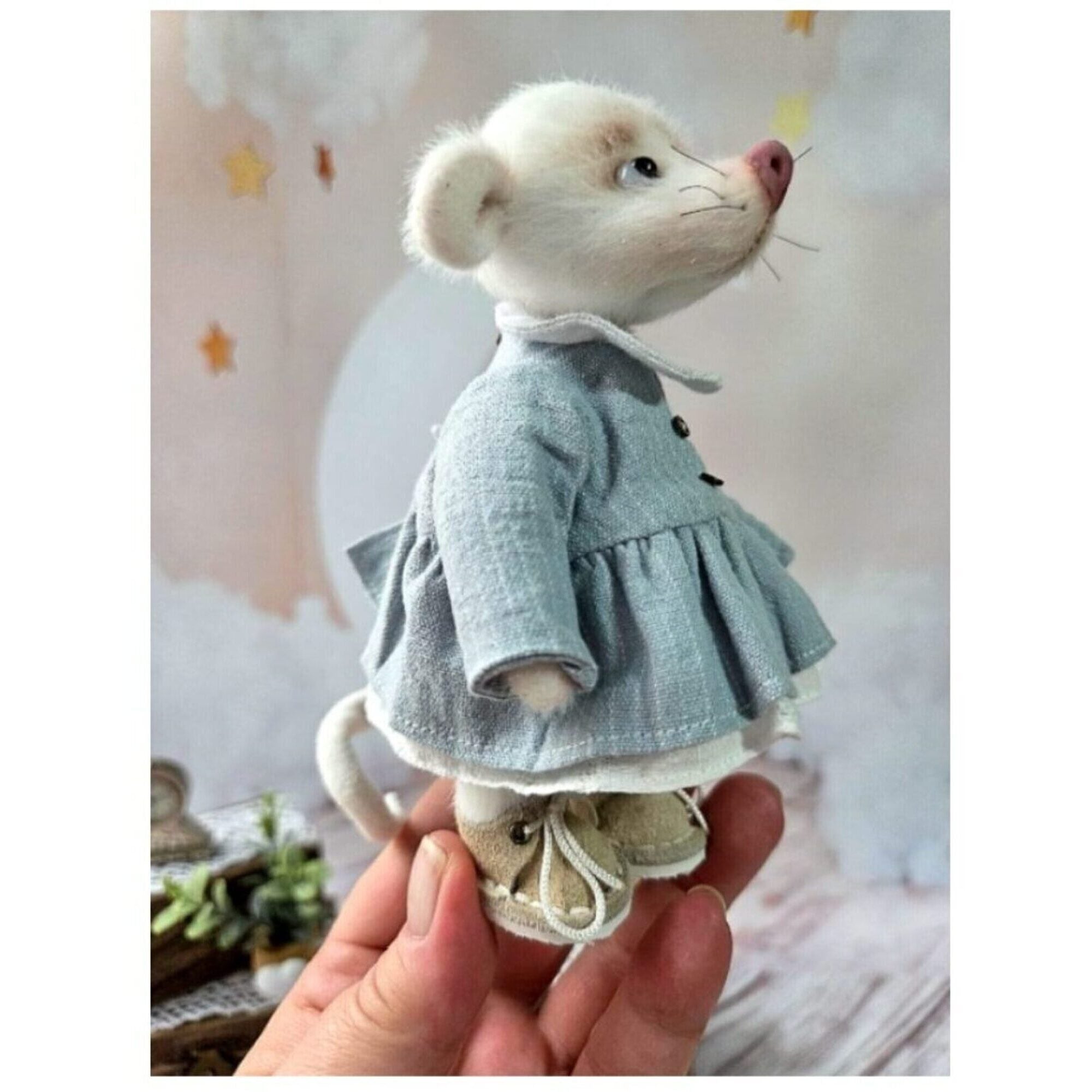 Teddy-style "Christmas Star" mouse.