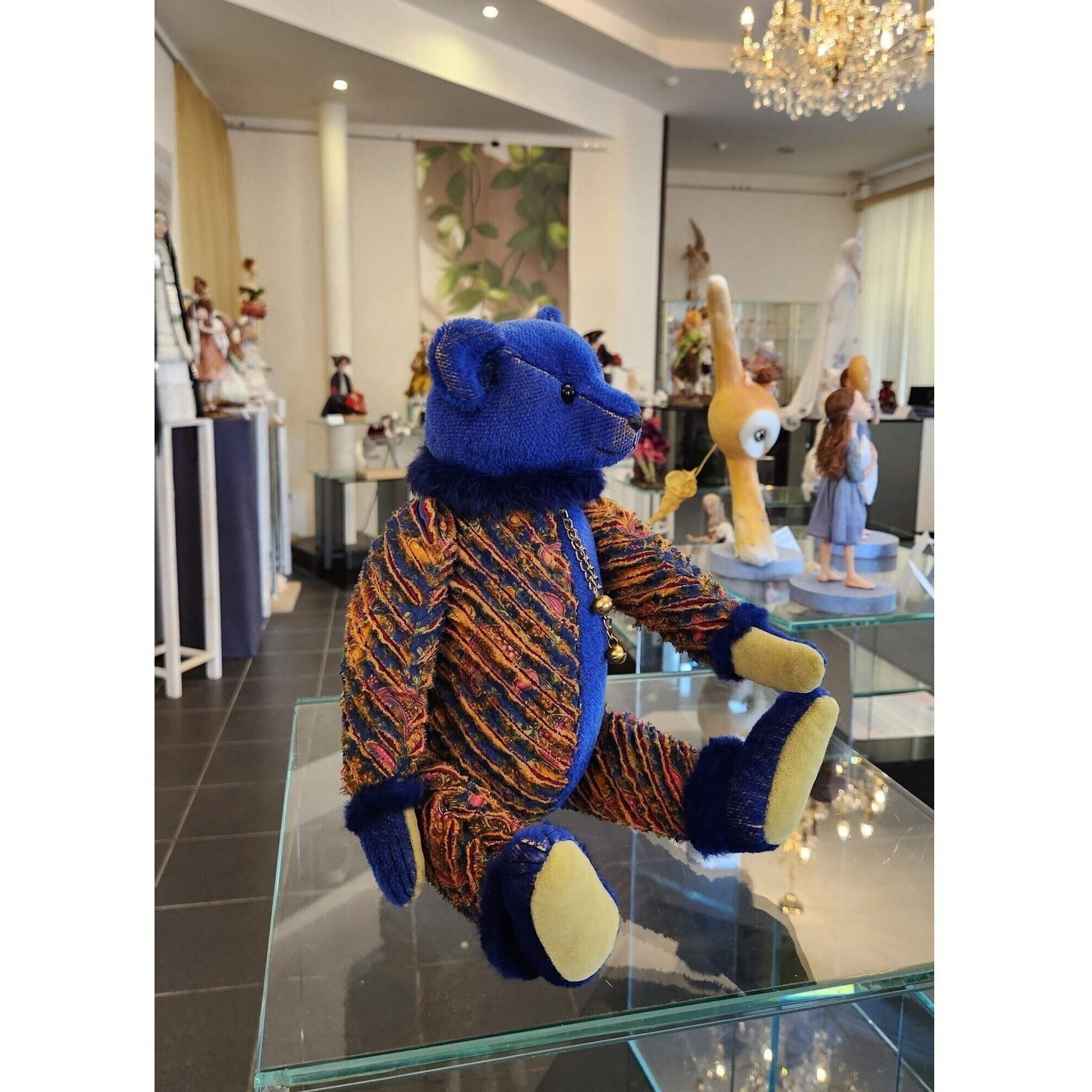 Teddy bear