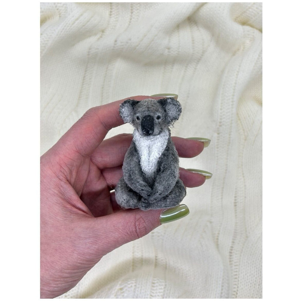Crocheted koala.Master - Oksana Yakutovich.Height 6 cm