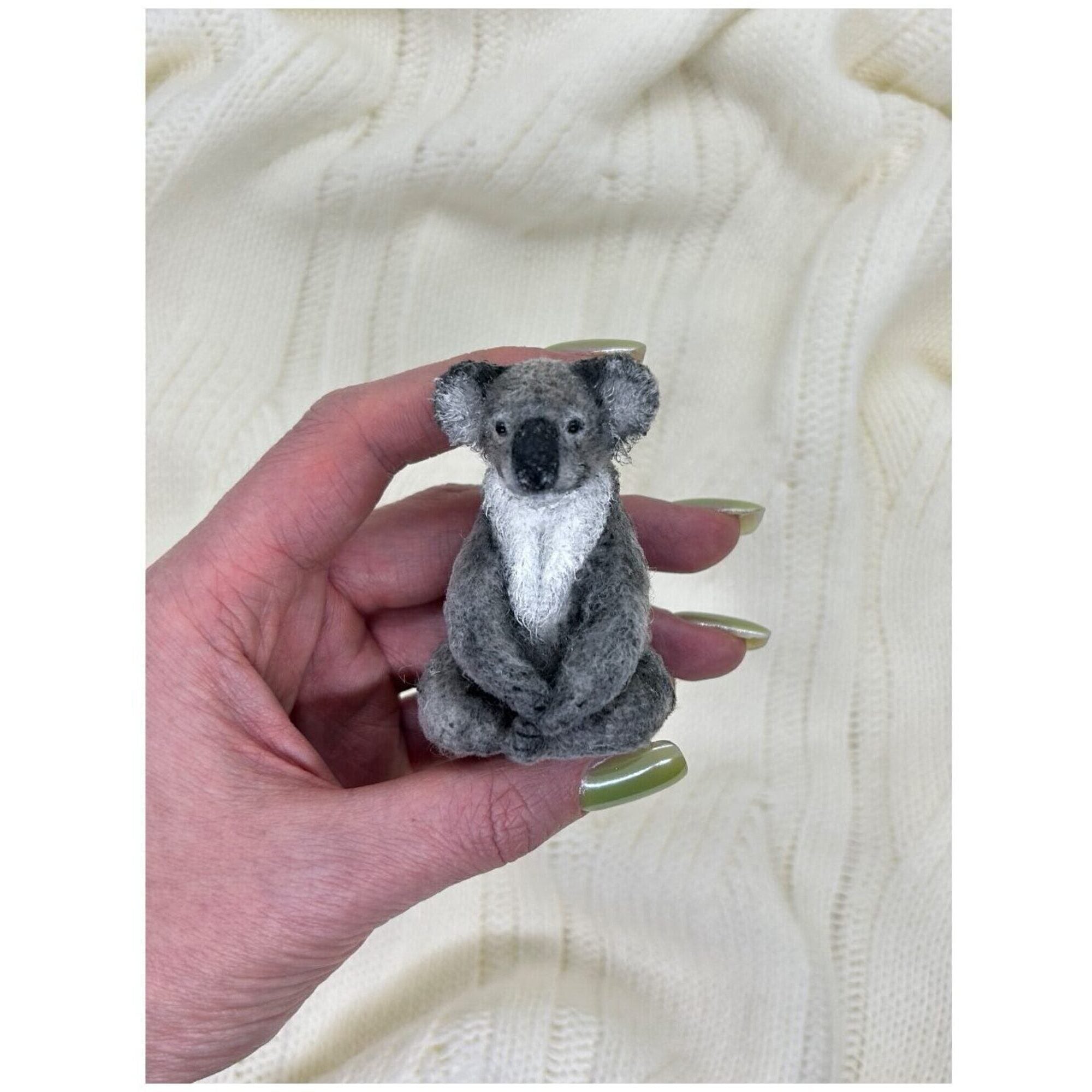 Crocheted koala.Master - Oksana Yakutovich.Height 6 cm
