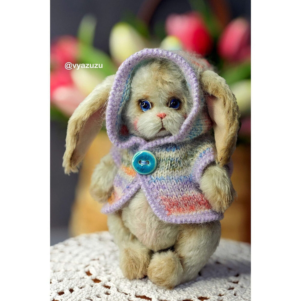 Bunny Aquamarine