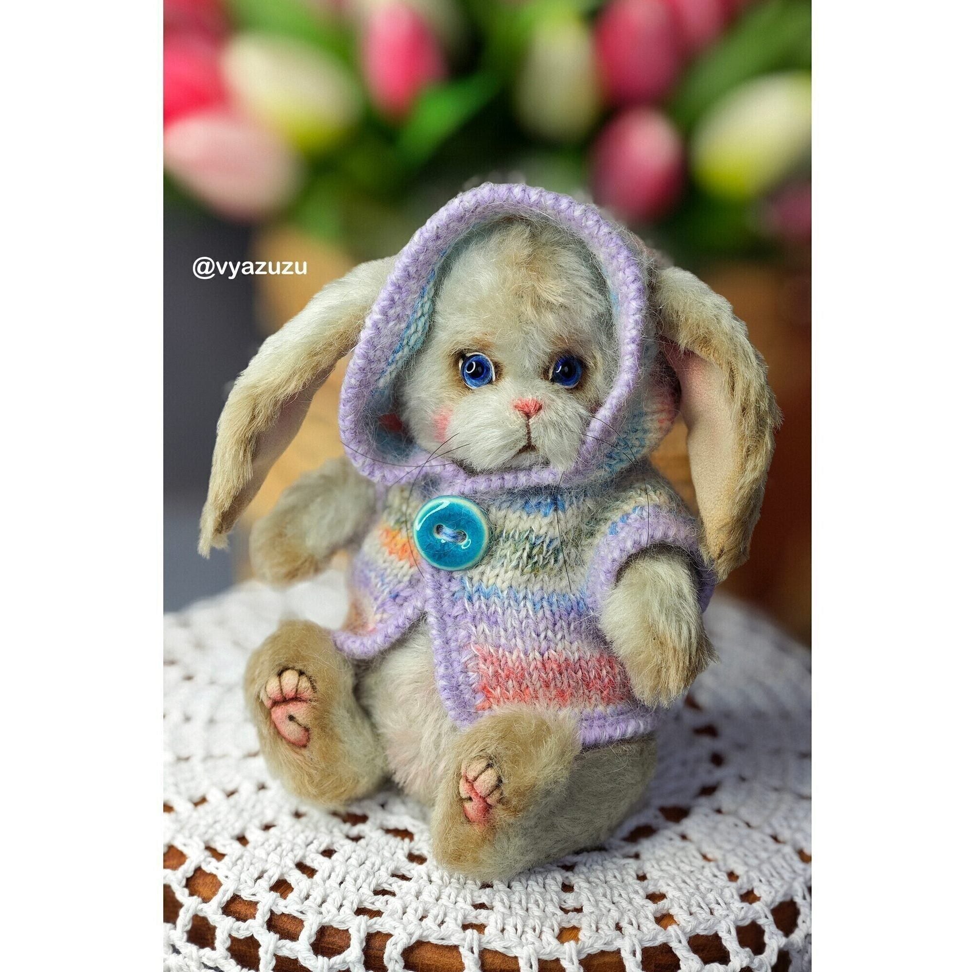 Bunny Aquamarine