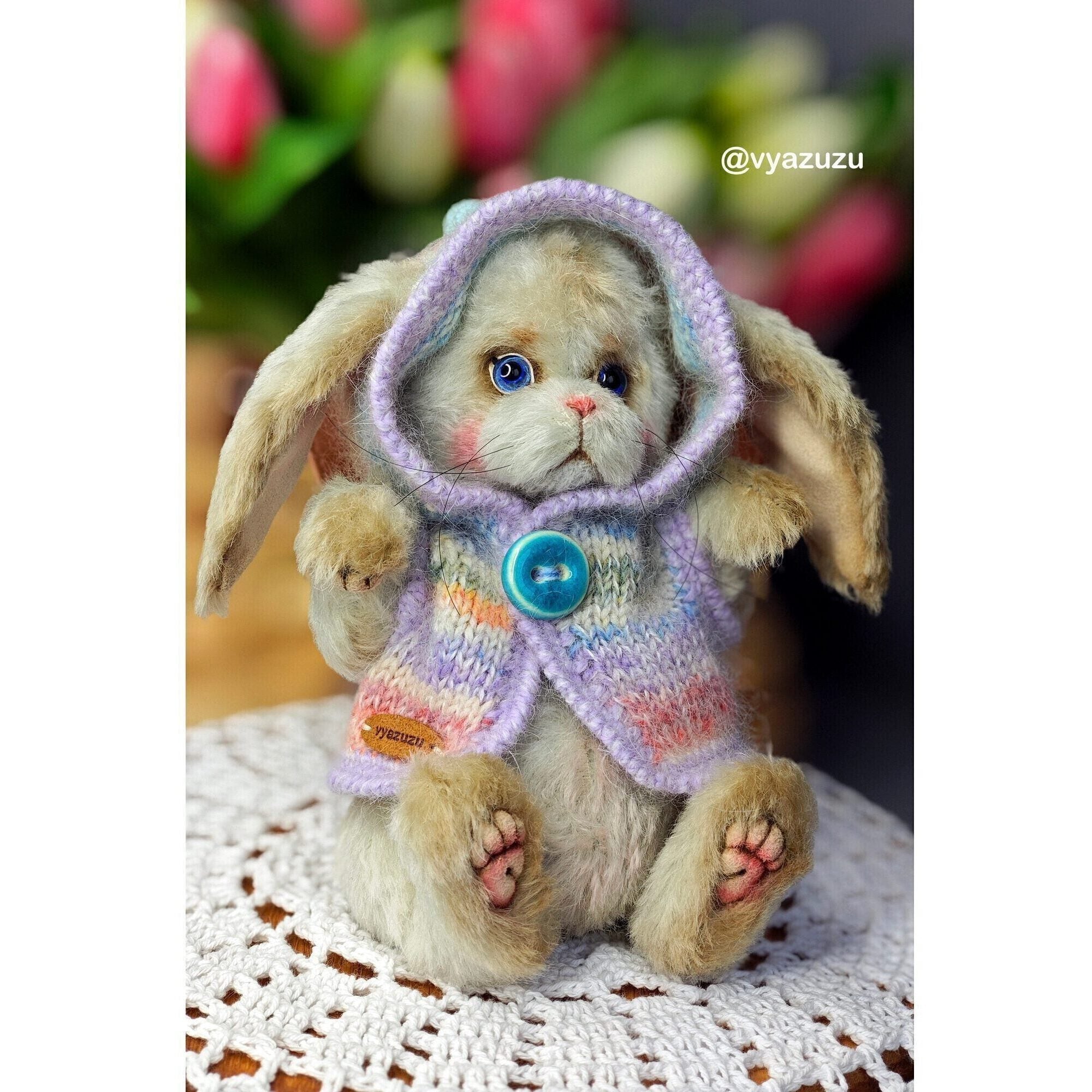 Bunny Aquamarine