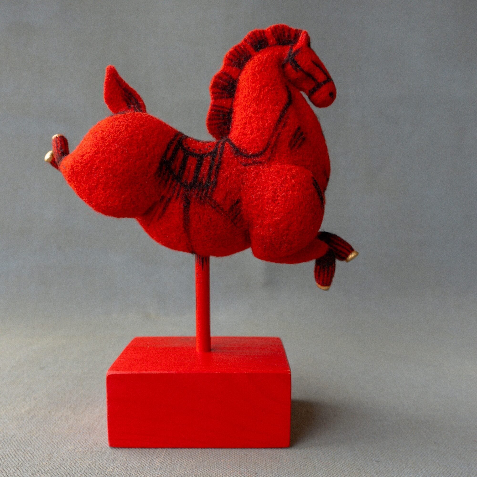 Red horse No. 1
