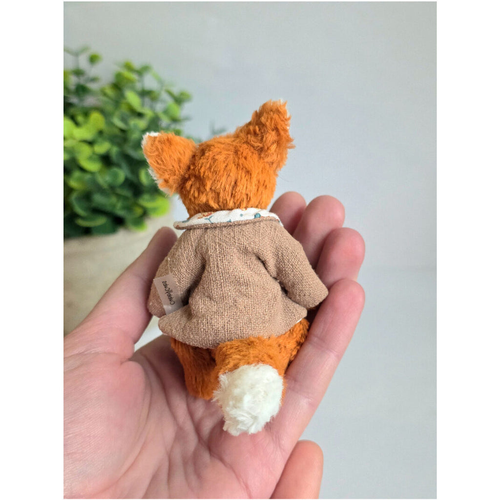 Teddy fox in a retro jacket