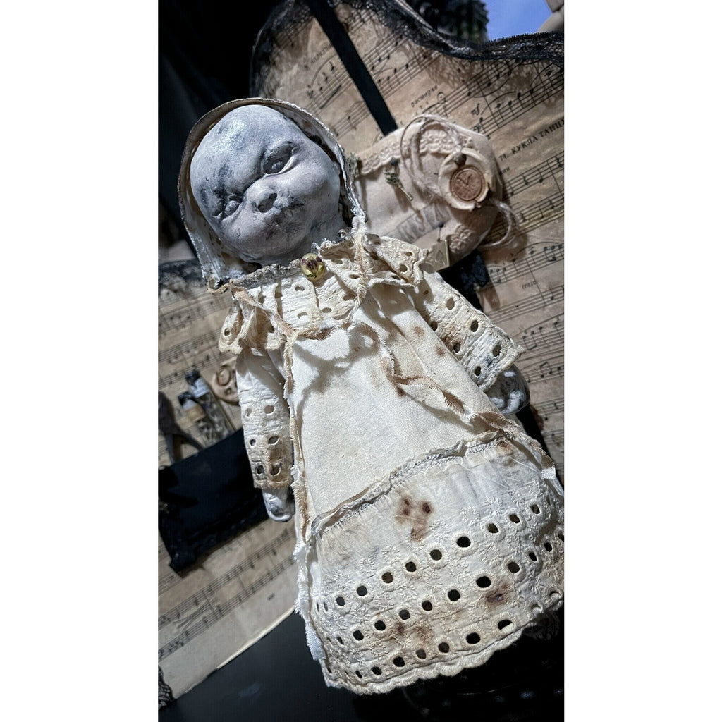 Agnes Vampire