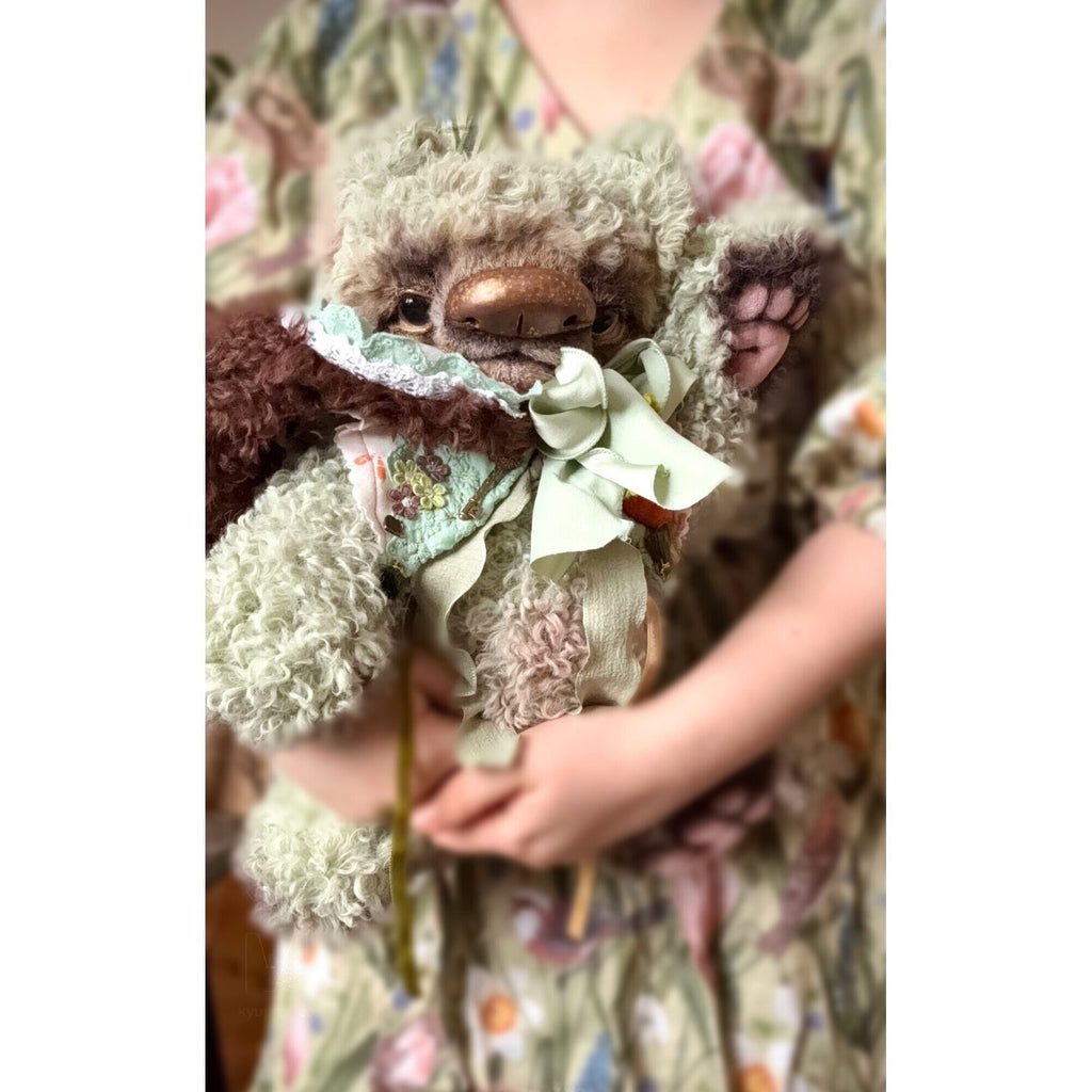 Teddy bear