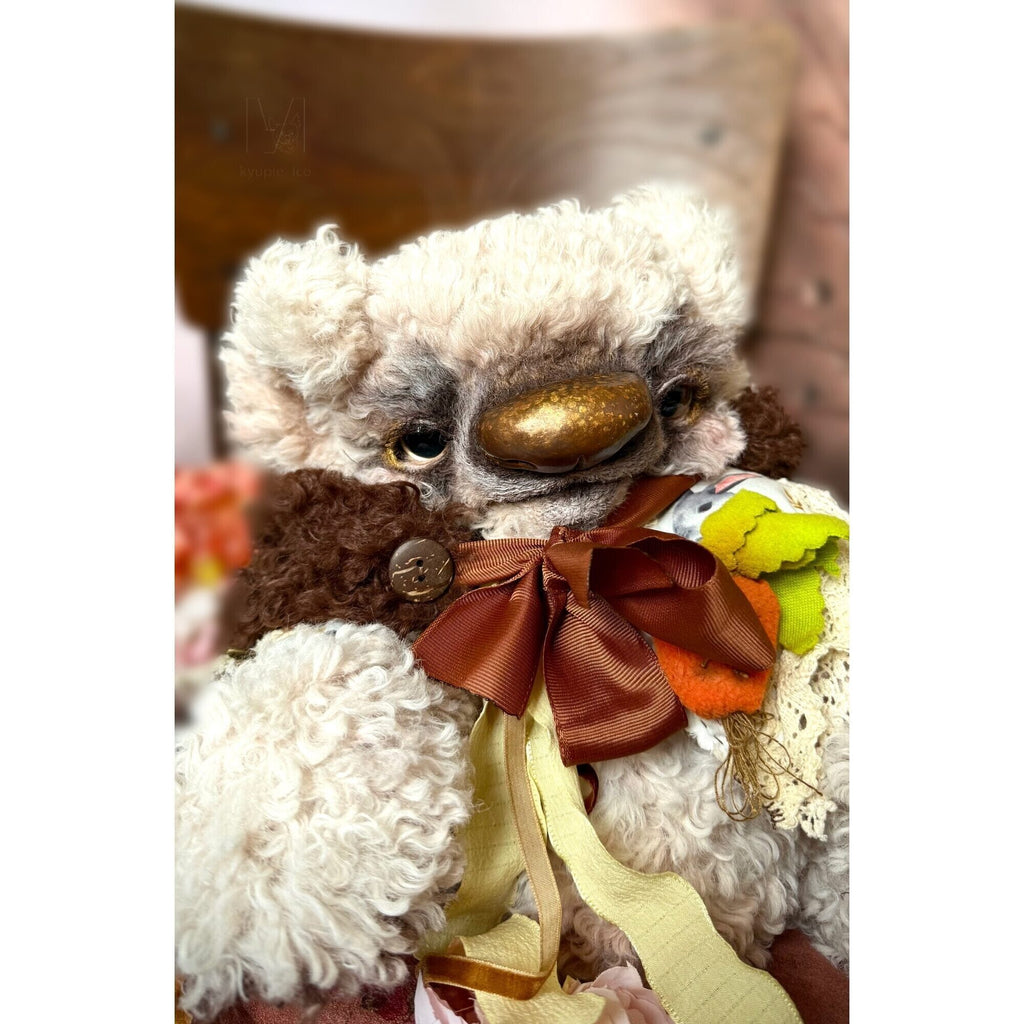 Teddy bear