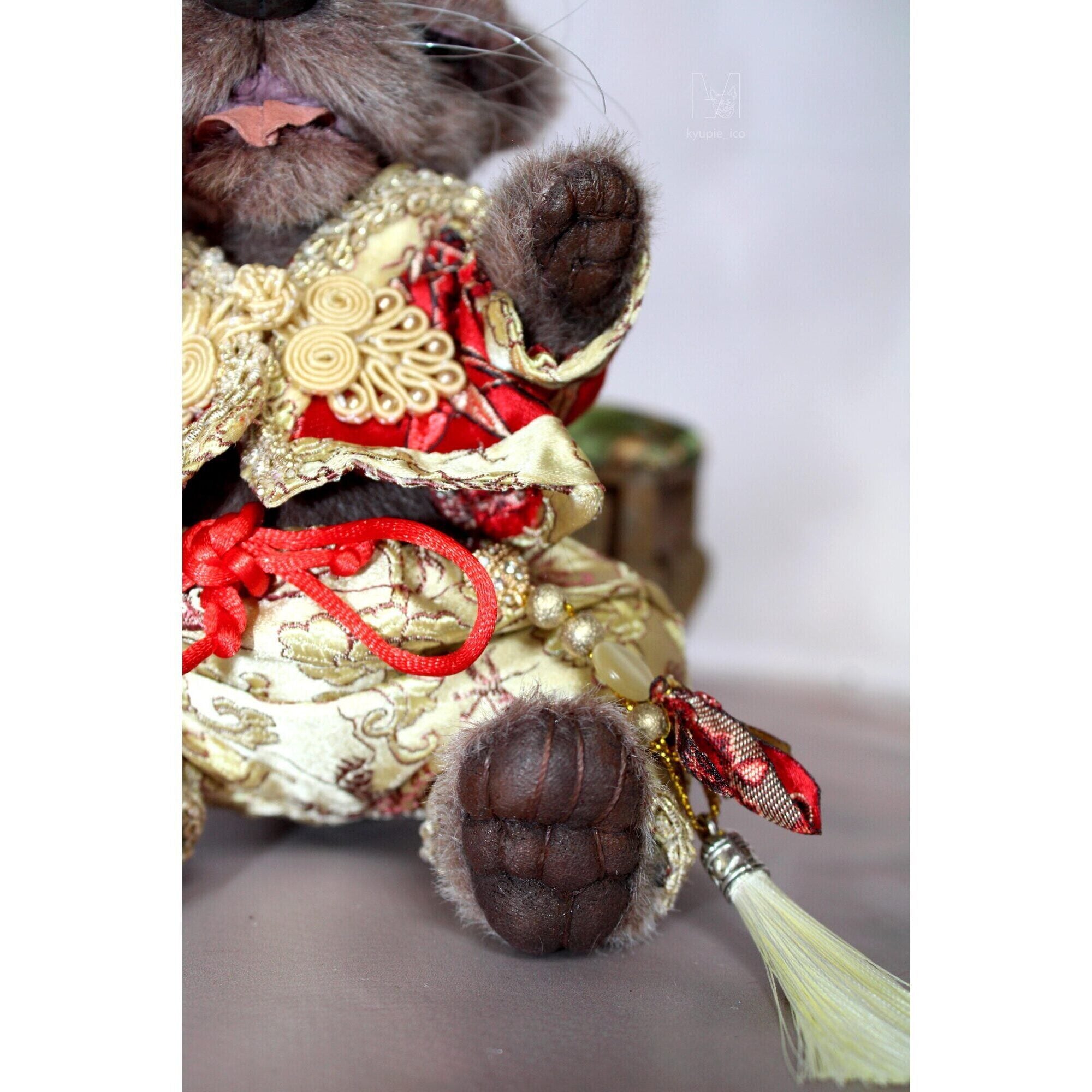 Teddy otter