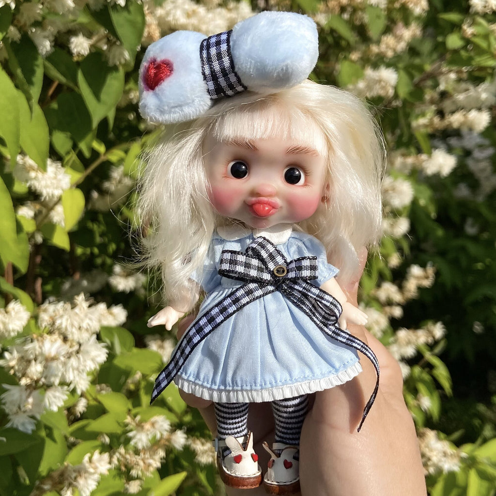 Alice doll, “Alice in Wonderland” collection